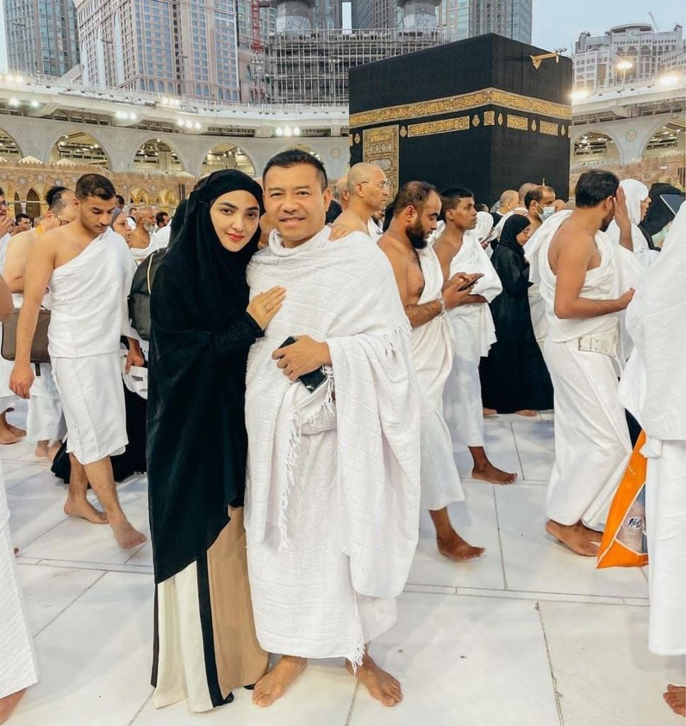 Ashanty rayakan ulang tahun bersama keluarga saat umroh di Tanah Suci. (Dok. Instagram)