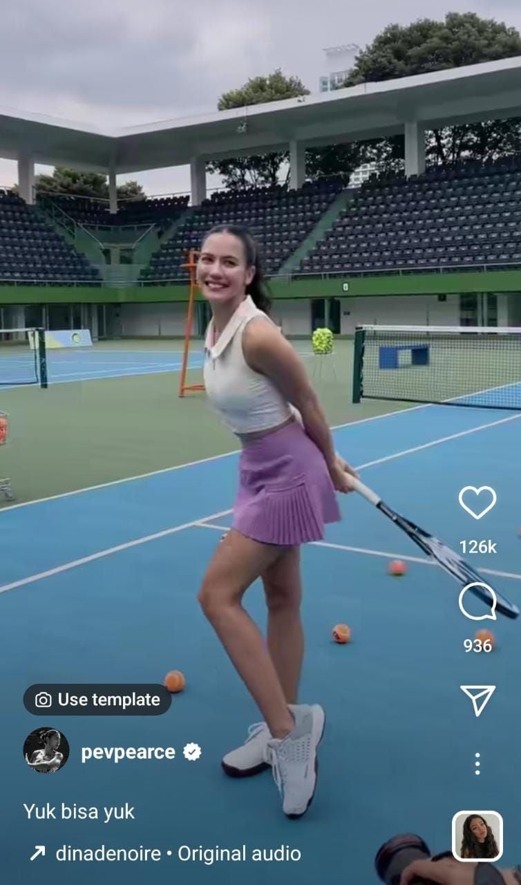 Pevita Pearce main tenis. (Dok. Instagram)