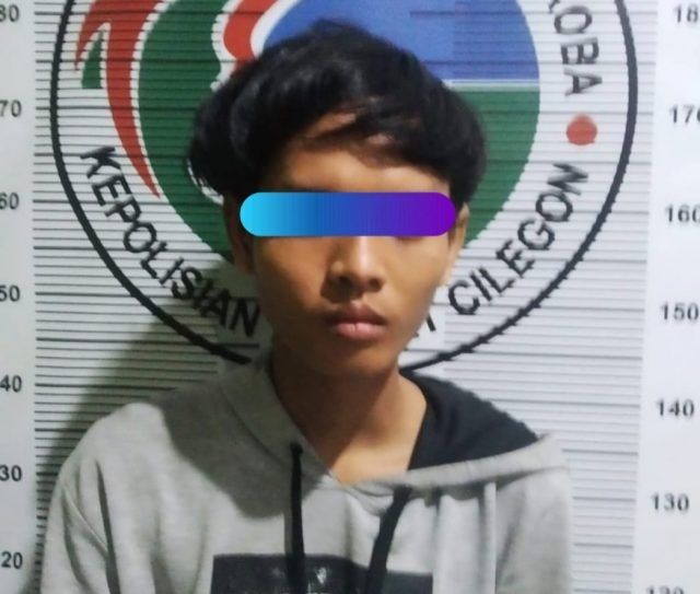 Tersangka KFA (20) warga Desa Serdang Kecamatan Kramatwatu Kabupaten Serang. [IST]