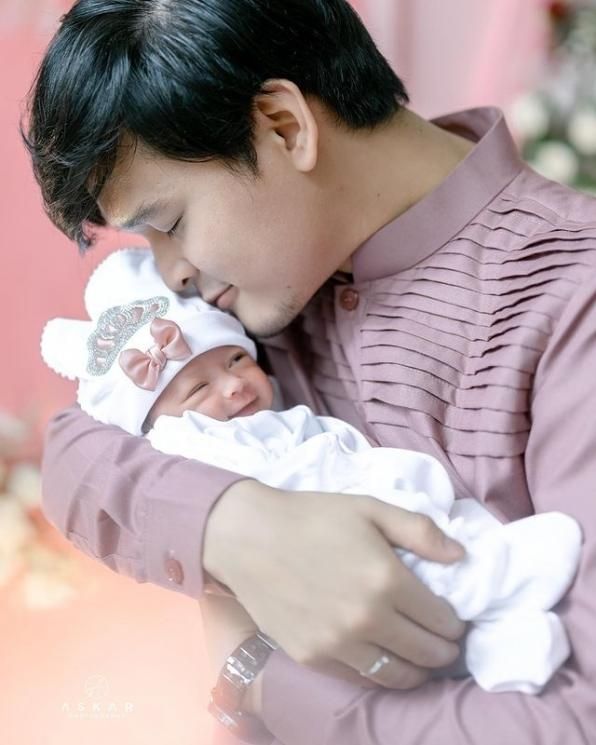 Momen Akikah Anak Kembar Anisa Rahma (Instagram)