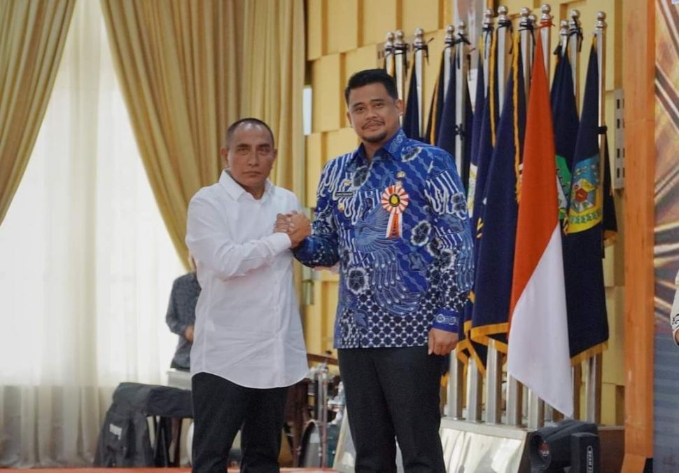 Wali Kota Medan Bobby Nasution mendapatkan penghargaan produktivitas Siddhakarya tingkat Provinsi Sumatera Utara tahun 2022. [dok Pemkot Medan]