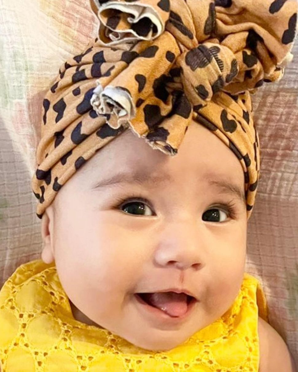 Potret terbaru Baby Millie putri Derby Romero. (Instagram/@derbyromero)