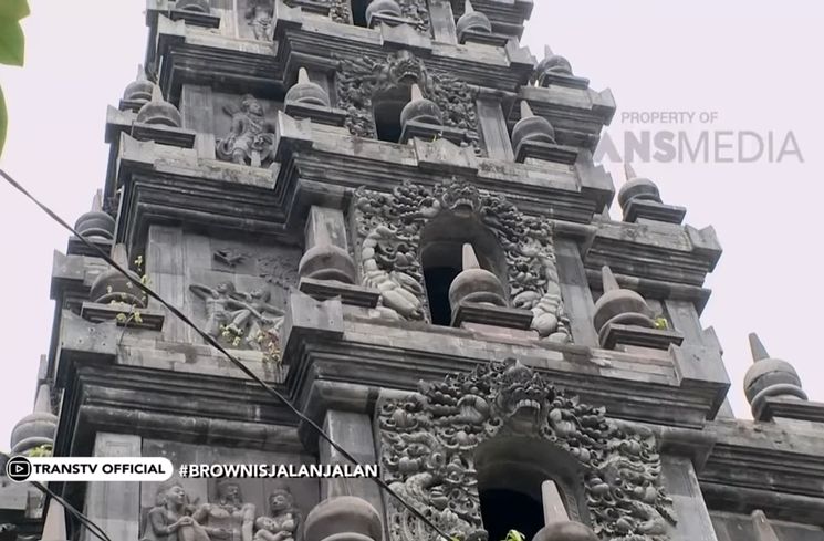 Potret Istana Wong Sintinx Rumah Ki Joko Bodo (YouTube TRANS TV Official)
