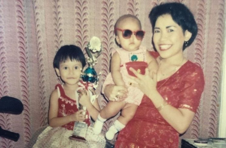 Foto Lawas Ayu Ting Ting dan Keluarga (instagram/@mom_ayting92_)