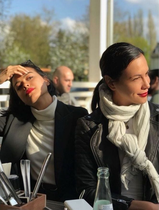 Adu Gaya Sophia Latjuba dan Eva Celia (Instagram)