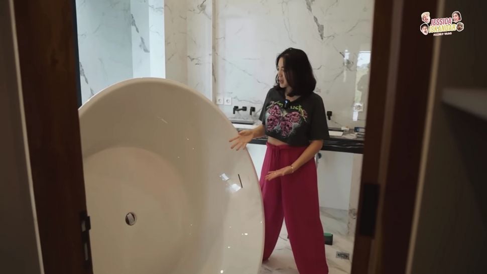 Rumah Baru Jessica Iskandar. (Dok: YouTube/Jessica Iskandar