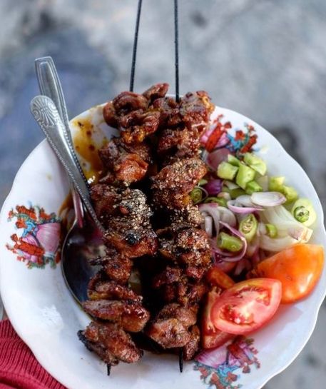 Sate ngisor talok. [kulineryogya/Instagram]