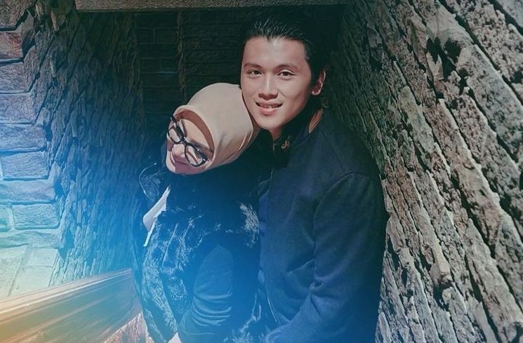 Potret Syahrini Umbar Kemesraan usai Ditimpa Isu Cerai (Instagram/@princessyahrini)