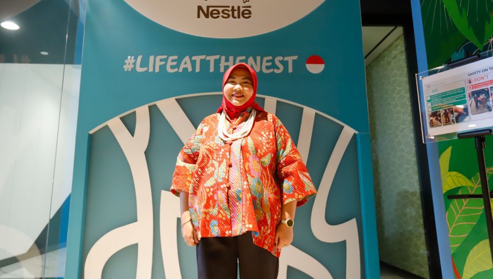 Direktur Corporate Affairs Nestlé Indonesia Sufintri Rahayu saat ditemui tim Suara.com di Kantor Nestle Indonesia, Jakarta Selatan, Selasa (22/11/2022). [Suara.com/Alfian Winanto]