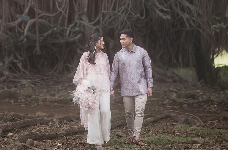 Prewedding Seleb Paling Romantis (Instagram/@erinagudono)