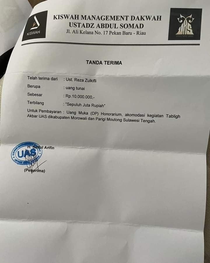 Surat yang diduga penipuan mencatut nama UAS dengan honor Rp10 juta. (Twitter/UAS_AbdulSomad)