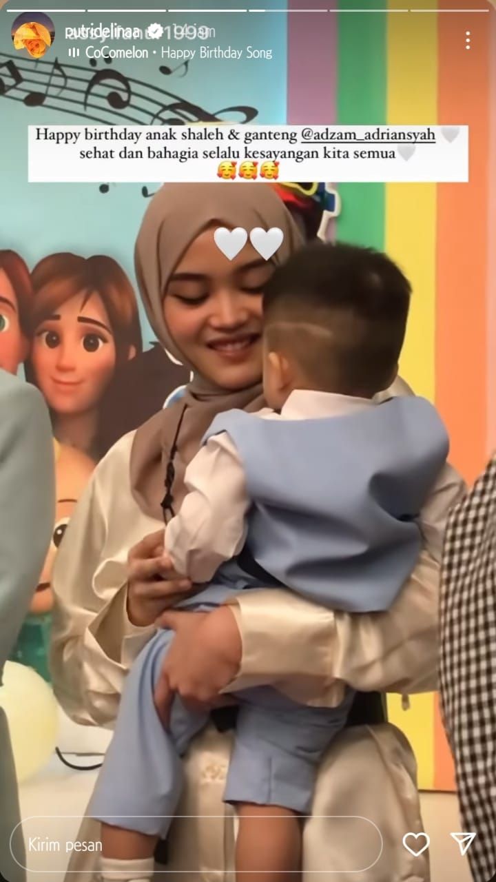 Momen Putri Delina Hadiri Ultah Adzam. (Instagram/@putridelinaa)