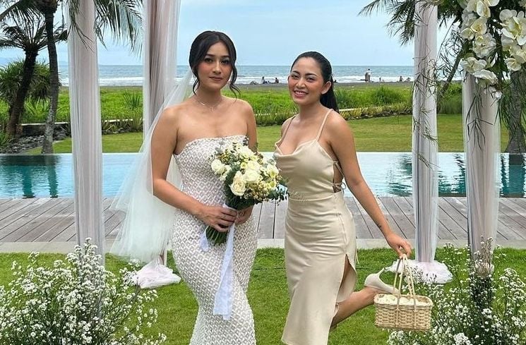 Potret Rachel Vennya Jadi Bridesmaid Bestie (Instagram/@rachelvennya)