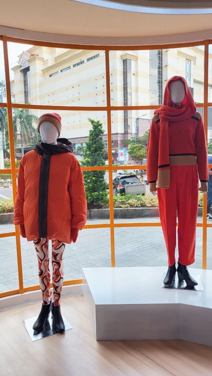 Koleksi Fall/Winter 2022 Uniqlo X Marni (Suara.com/Dinda R)