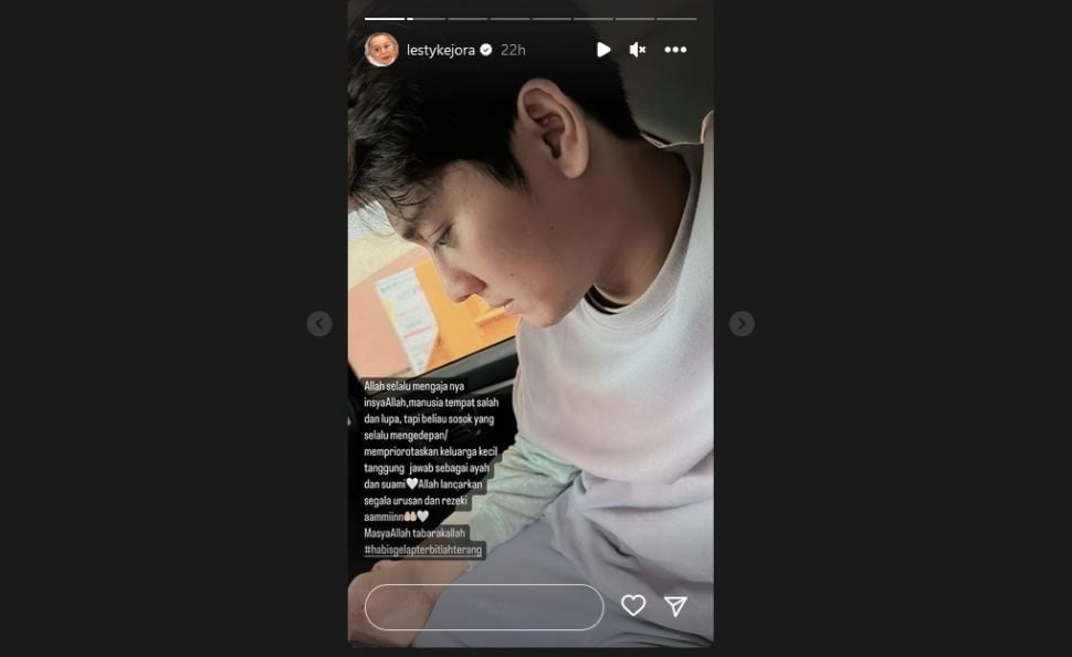 Instagram story Lesti Kejora yang memperlihatkan Rizky Billar. 