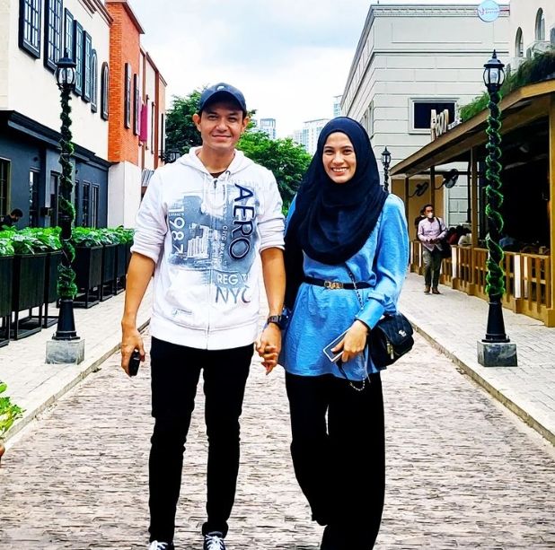 Potret Harmonis Dude Harlino dan Alyssa Soebandono. (Instagram/ichasoebandono)