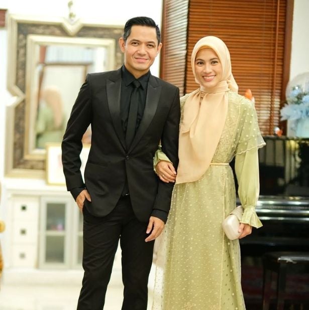 Potret Harmonis Dude Harlino dan Alyssa Soebandono. (Instagram/ichasoebandono)