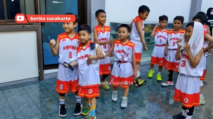 Potret Jan Ethes Tanding Basket. (YouTube/Berita Surakarta)