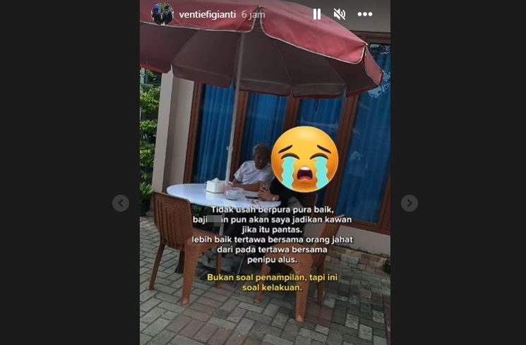 Venti Figianti membagikan potret Kiwil dengan seorang wanita yang wajahnya disensor (Instagram)