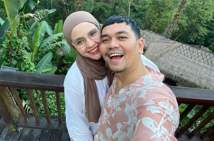 Potret Indra Bekti dan Aldila Jelita (Instagram/@dhila_bekti)