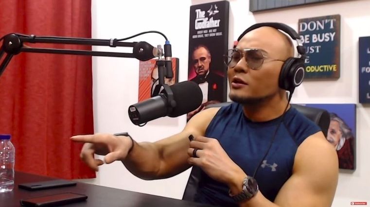 Transformasi Deddy Corbuzier. (YouTube/Deddy Corbuzier)