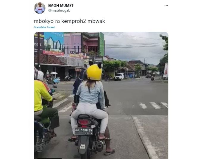 Pria rekam kaki wanita asing di lampu merah hanya untu julid. (Twitter/masihrogab)