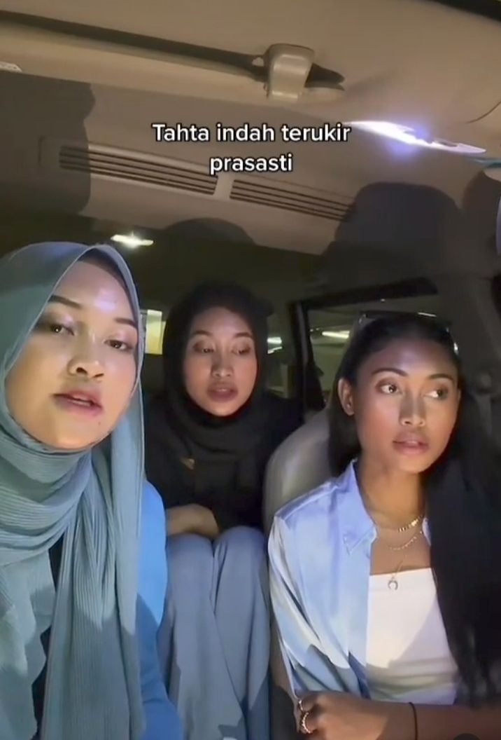 Potret Akrab Novia Bachmid Bareng Kakak dan Adiknya (Instagram/@zilvabachmid2)