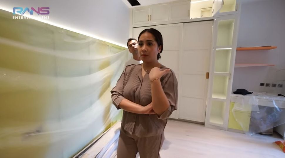 Kredit Foto: Potret kamar mewah Rafathar dan Rayyanza di rumah baru. (YouTube/RANS Entertainment)