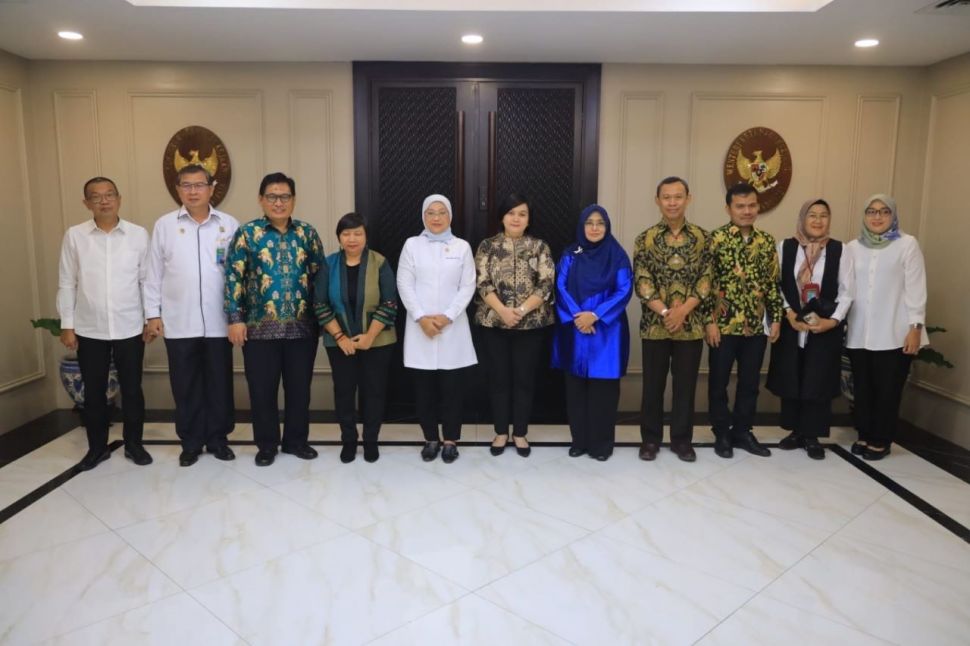 Menaker, Ida Fauziyah saat menerima audiensi Komisi Nasional Hak Asasi Manusia (Komnas HAM) Periode 2022-2027 di Kantor Kemnaker Jakarta, Selasa (24/1/2023). (Dok: Kemnaker)