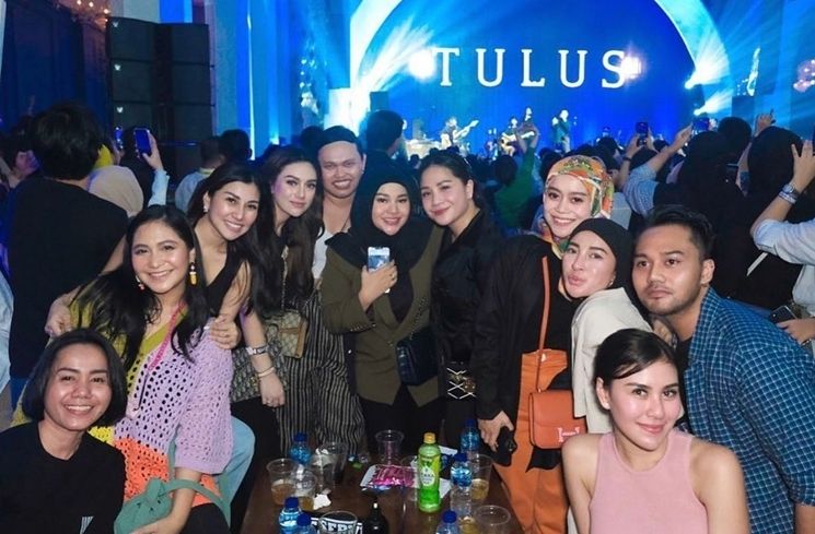 Momen Lesti Kejora Kumpul Bareng Sahabat (Instagram/@lestykejora)