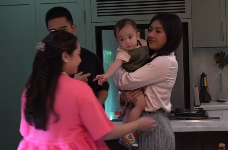 Potret Erina Gudono Momong Cipung (YouTube Rans Entertainment)