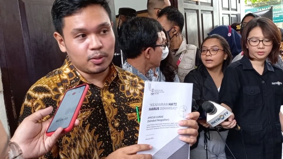 ICJR Kirim Amicus Curiae Atas Tuntutan 12 Tahun Bui Bharada E. (Suara.com/Rakha)