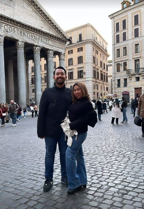  Potret bulan madu Kiky Saputri di Italia (Instagram/@kikysaputrii)