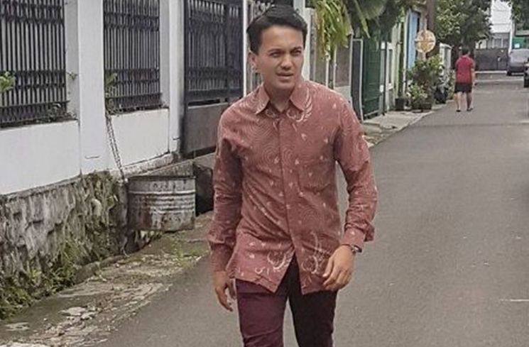 Artis Kondangan Tanpa Pasangan (Instagram/@sahrulgunawanofficial)