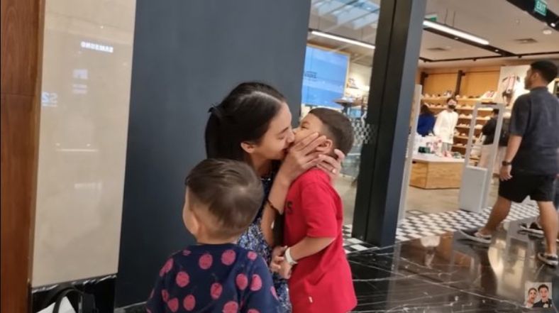 Momen Paula Verhoeven Prank Tinggalkan Anak di Mall (YouTube/ Baim Paula)