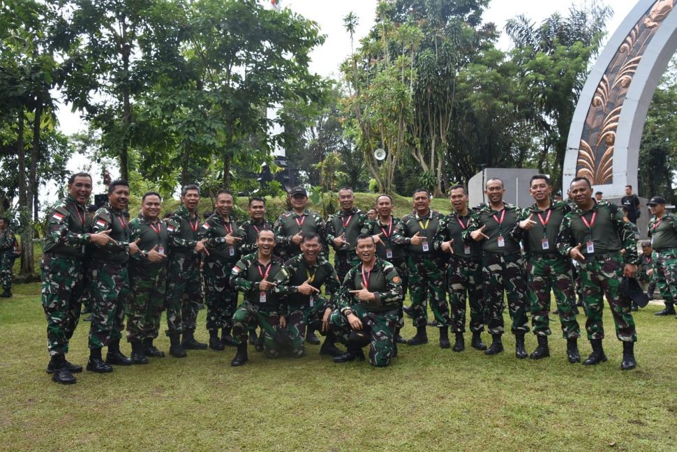 Potret TNI dengan combat shirt. (Dok: Istimewa)