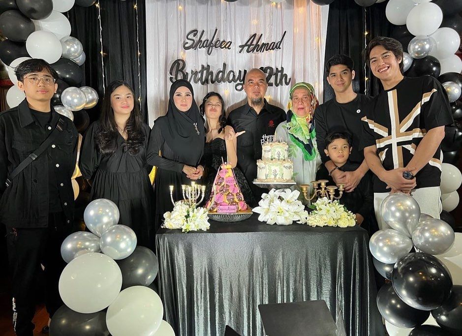 Momen Ulang Tahun Shafeea Ahmad (Instagram alghazali7