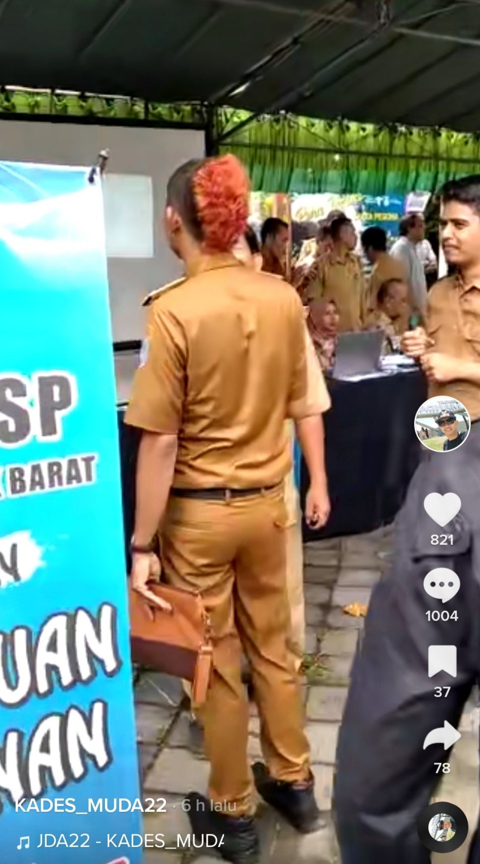 Lurah Rambut Mohawk. (Dok: TikTok/Kadesmuda)