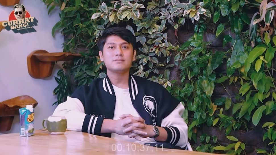 Potret Rizky Billar (YouTube/CURHAT BANG Denny Sumargo)