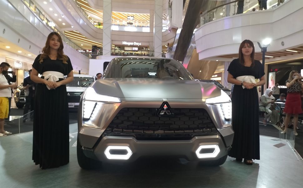 Mitsubishi XFC Concept Diperkenalkan di Medan. [Suara.com/M.Aribowo]