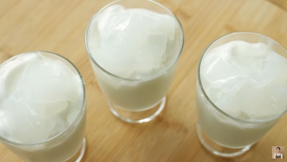 Coconut milkshake dari Devina Hermawan (YouTube Devina Hermawan)