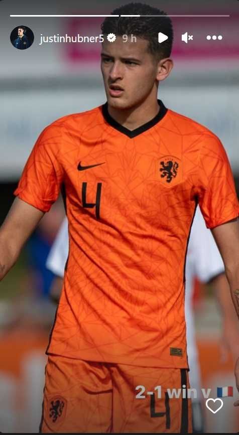 Pemain keturunan, Justin Hubner kian menikmati perean bersama Timnas Belanda U-20. [IG/@justinhubner5]