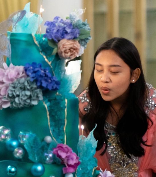 Potret Ulang Tahun ke-17 Khirani Anak Mayangsari. (Instagram/mayangsari_official)