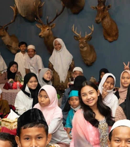 Potret Ulang Tahun ke-17 Khirani Anak Mayangsari. (Instagram/mayangsari_official)