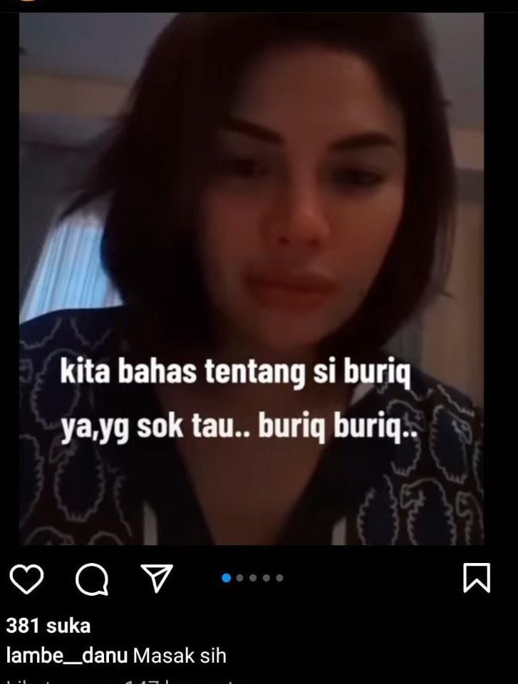 Nikita Mirzani live Instagram dan bicara soal Dewi Perssik. [Instagram @lambe__danu]