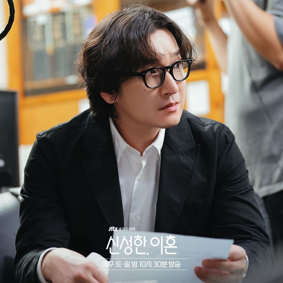 Potret di Balik Layar Divorce Attorney Shin (Instagram/@jtbcdrama)