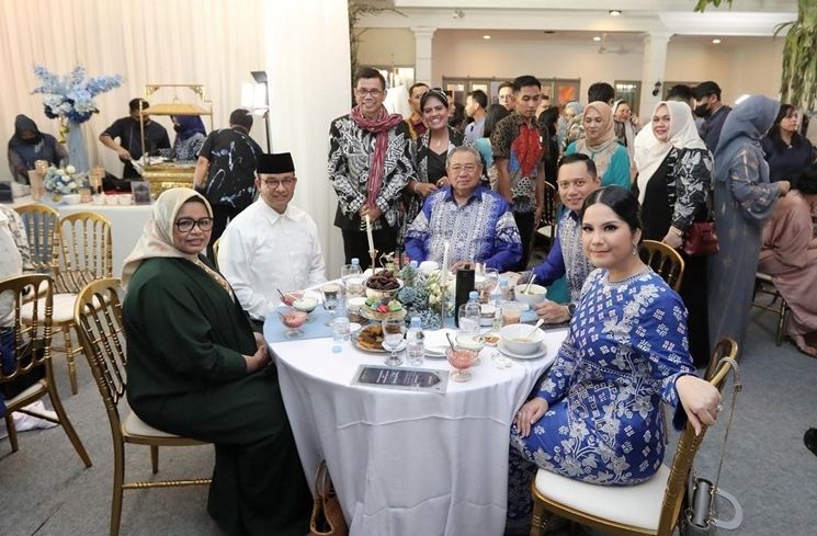 Potret Lebaran Keluarga SBY (Instagram/@agusyudhoyono)