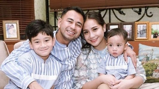 Keluarga kecil Raffi Ahmad (Instagram/raffinagita1717)