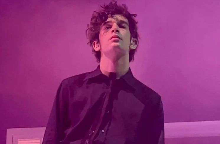 Profil Matty Healy (Instagram/@mattyugh)