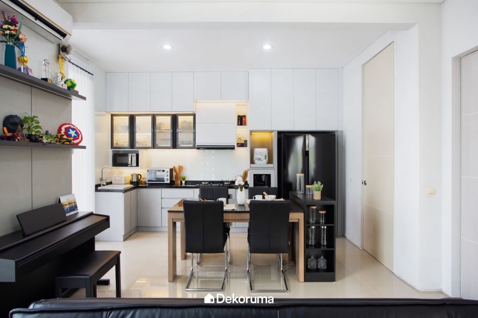 Inspirasi Dapur Kekinian dengan Kitchen Island yang Mewah. (Dekoruma)